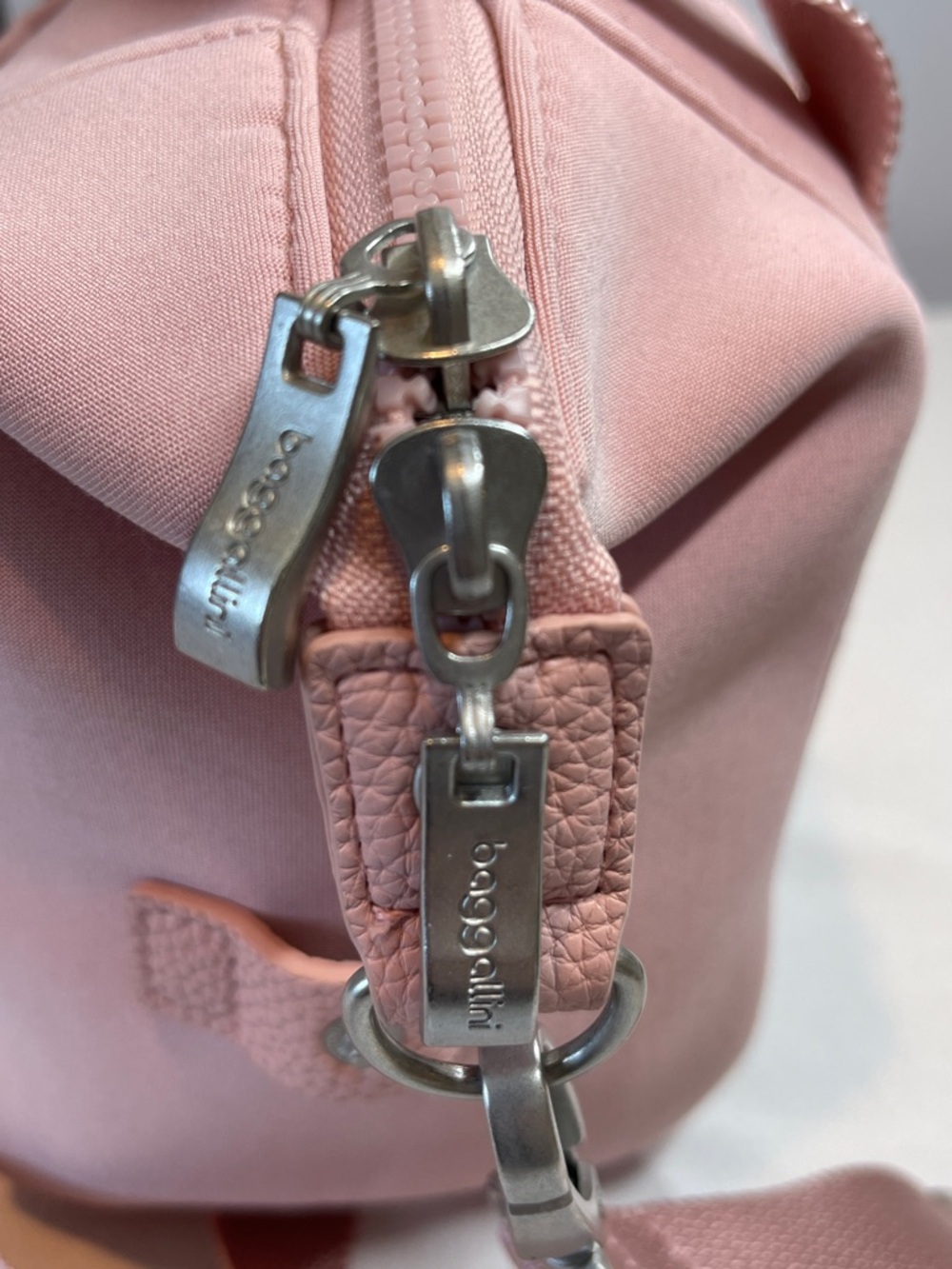 Baggallini All Day Mini Duffel Bag - Picture 8 of 12